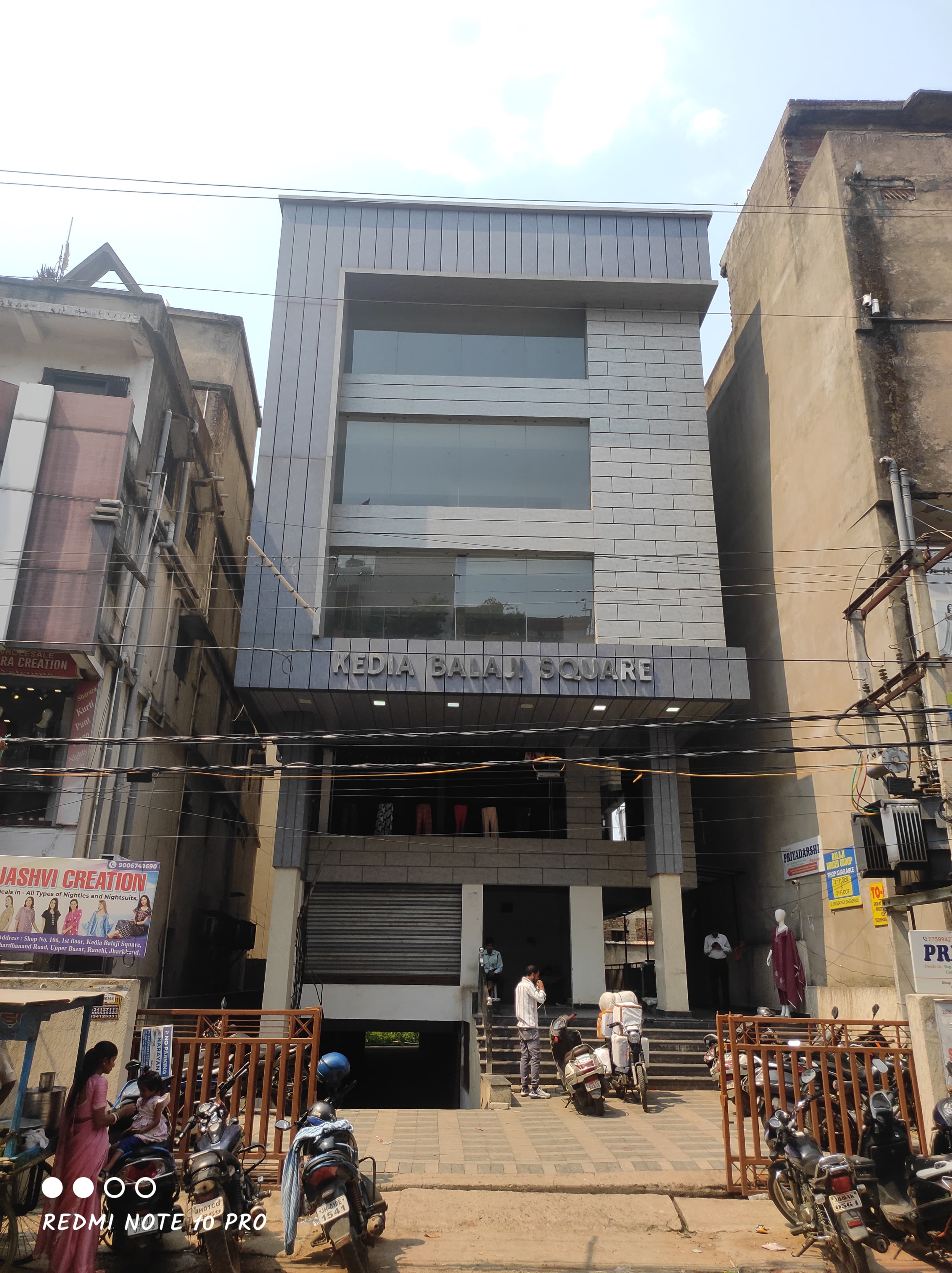 Balaji Kedia Square , Upper bazar